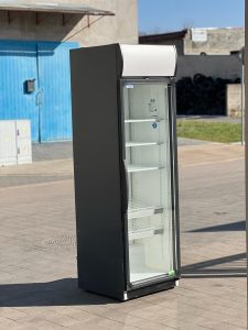 Read more about the article Jak skutecznie eksponować produkty w witrynach chłodniczych?