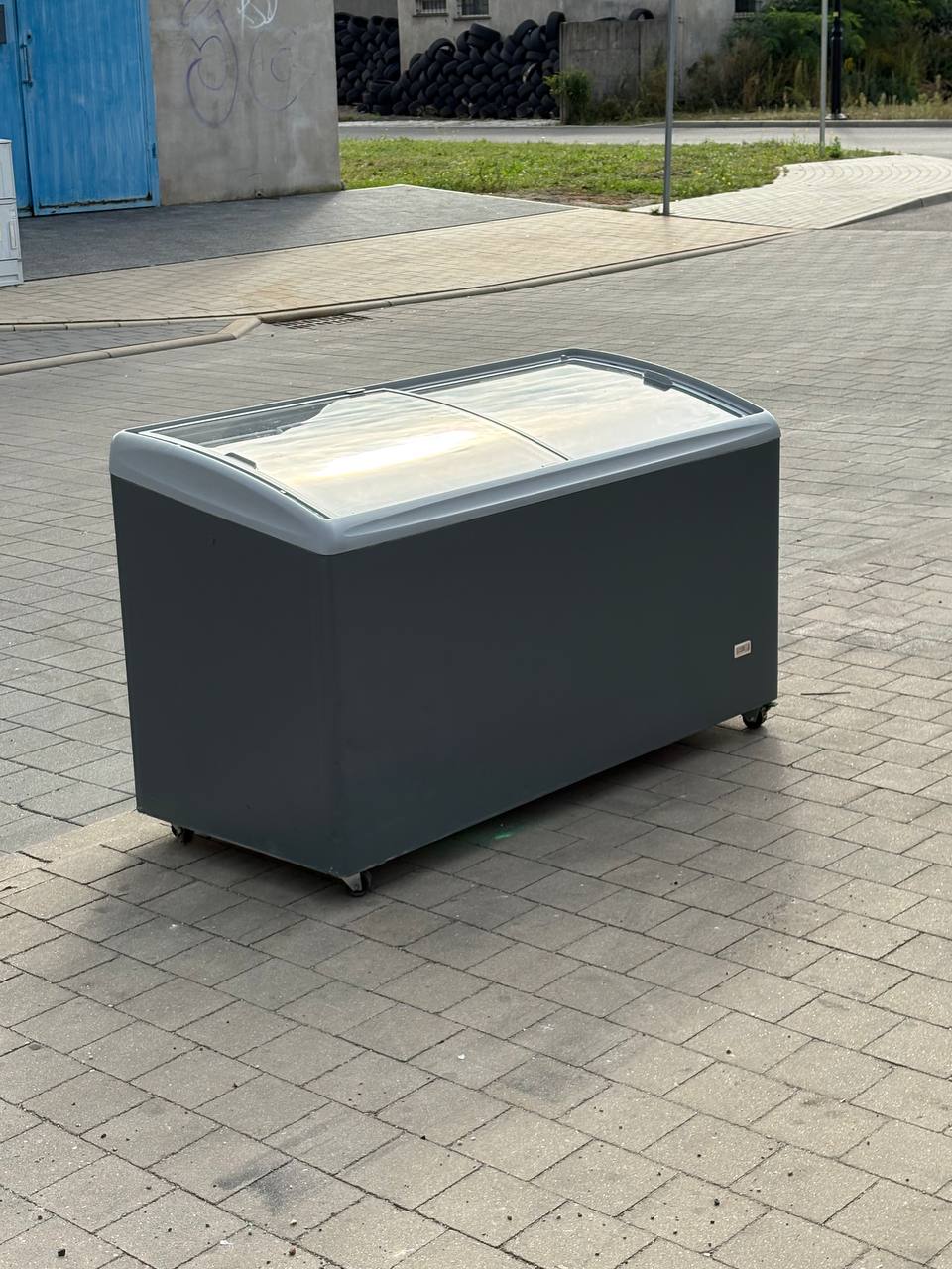 Zamrażarka skrzyniowa AHT Rio 150 cm - obrazek 2