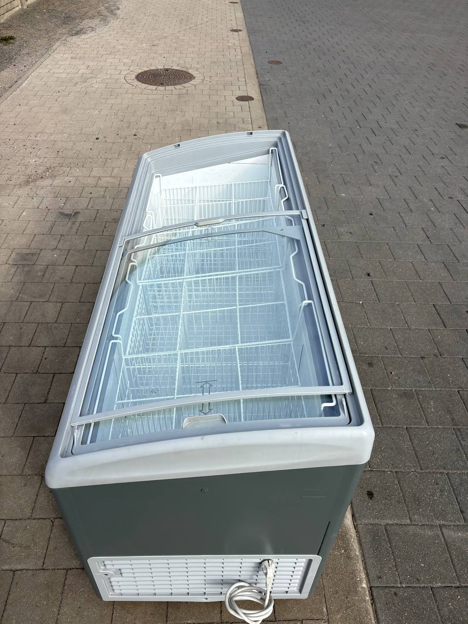 Zamrażarka skrzyniowa AHT Rio 150 cm - obrazek 5